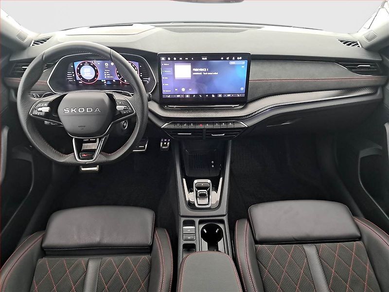 Škoda Octavia (2025) RS 2.0 TSI - fotka 8 z 18