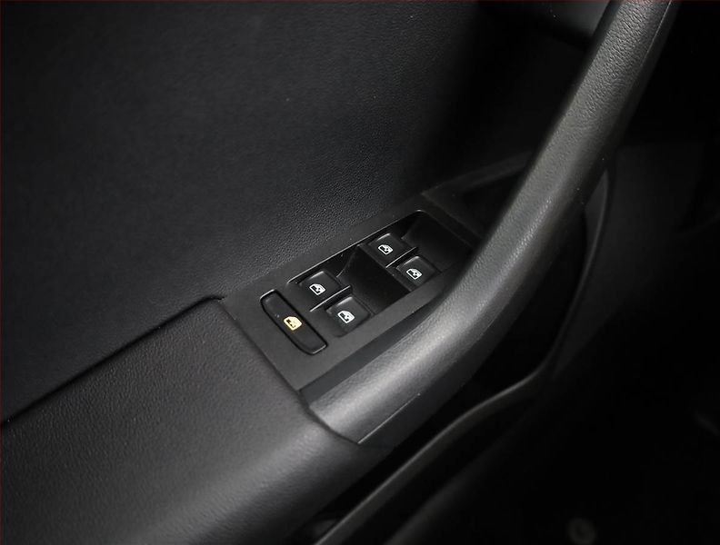 Škoda Octavia (2016) RS 2.0 TDI 4x4 DSG, 4X4 - fotka 18 z 21