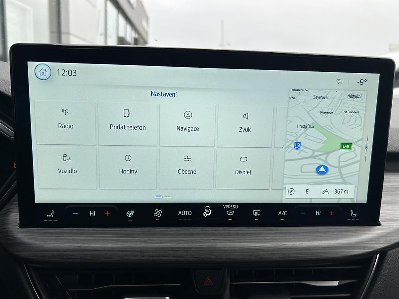 Ford Kuga 2.5 Hybrid HEV 134kW Active X - fotka 31 z 41
