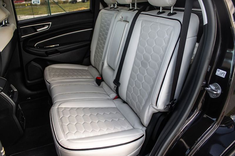 Ford Edge - fotka 24 z 26