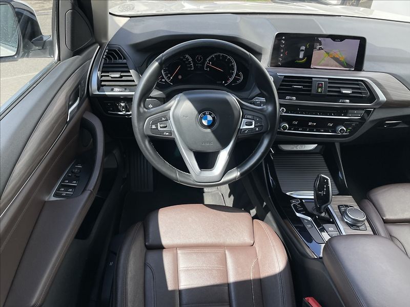 BMW X3 2,0 xDrive20i AT8 LED - fotka 7 z 22