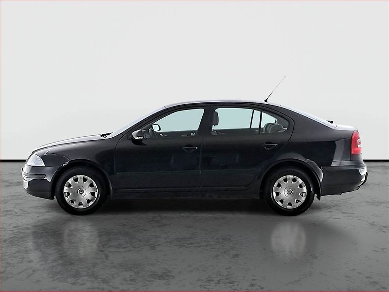 Škoda Octavia (2008) Ambiente 1.6, po STK, Tažné - fotka 3 z 17