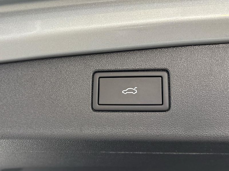 Volkswagen Tiguan Life - fotka 30 z 31