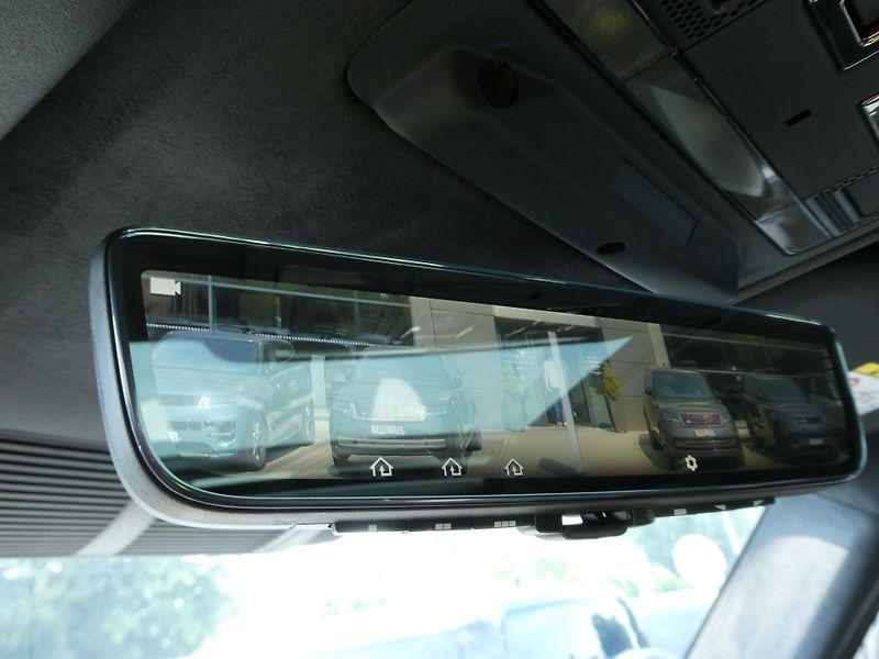 Land Rover Defender 110 4,4 OCTA P635 - fotka 36 z 44