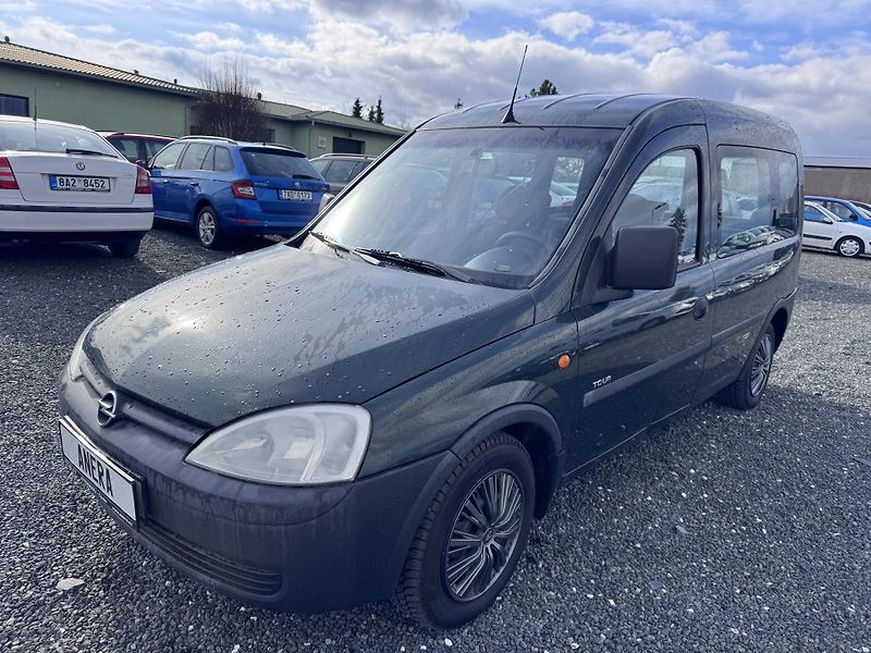 Opel Combo 1.7 DTi, 5-ti místné, TK 12/27 - fotka 3 z 16