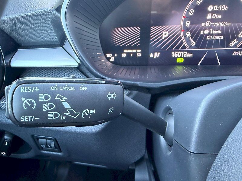 Škoda Fabia (2025) 1.0 TSI 85kW DSG Top Selection - fotka 14 z 35