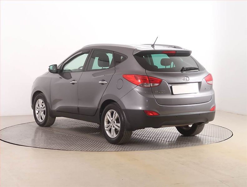 Hyundai ix35 (2013) 1.6 GDI, Serv.kniha, Tempomat - fotka 4 z 17