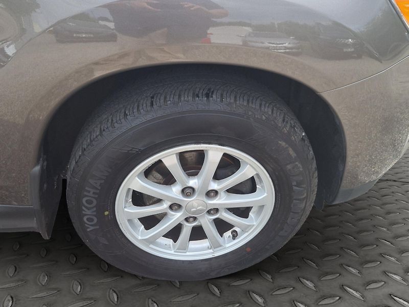 Mitsubishi ASX (2016) 1,6 86kW - fotka 22 z 24