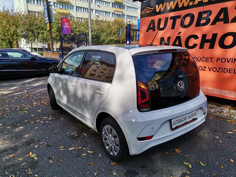 Volkswagen up! (2019) 1.0MPi 44kw AC PDC Tempomat - fotka 3 z 26