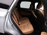 Volvo XC60 2,0 140KW D4 Momentum AWD Auto - náhled 8