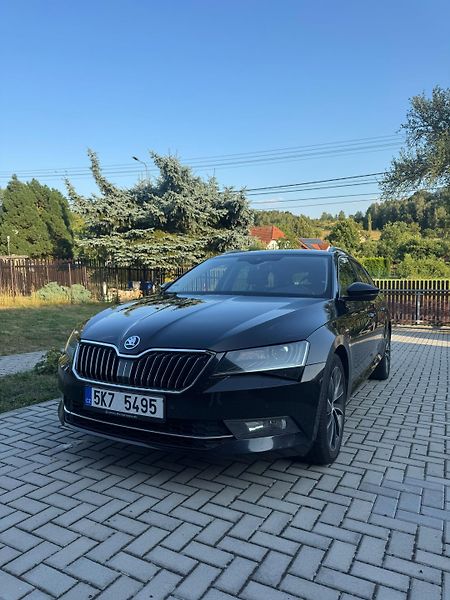 Škoda Superb (2015) Prodám naše rodinné auto - fotka 2 z 25