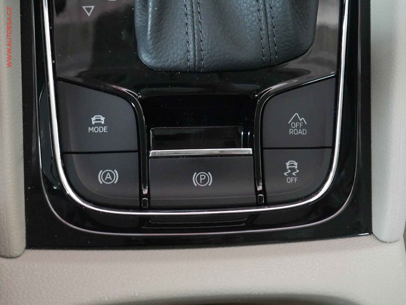 Škoda Kodiaq (2018) 2.0 TDi 4x4, 2.maj,ČR, Style - fotka 21 z 25