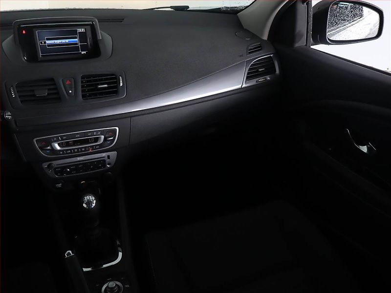 Renault Mégane (2015) Limited 1.5 dCi, Tempomat - fotka 8 z 21