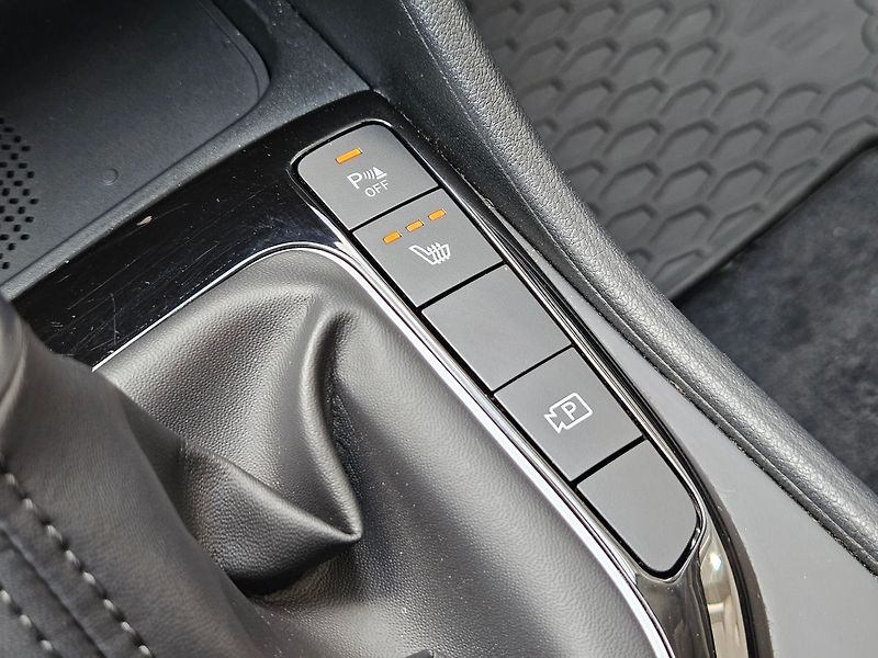 Hyundai Tucson 1.6 T-GDi Smart,ČR,1.maj. - fotka 21 z 30