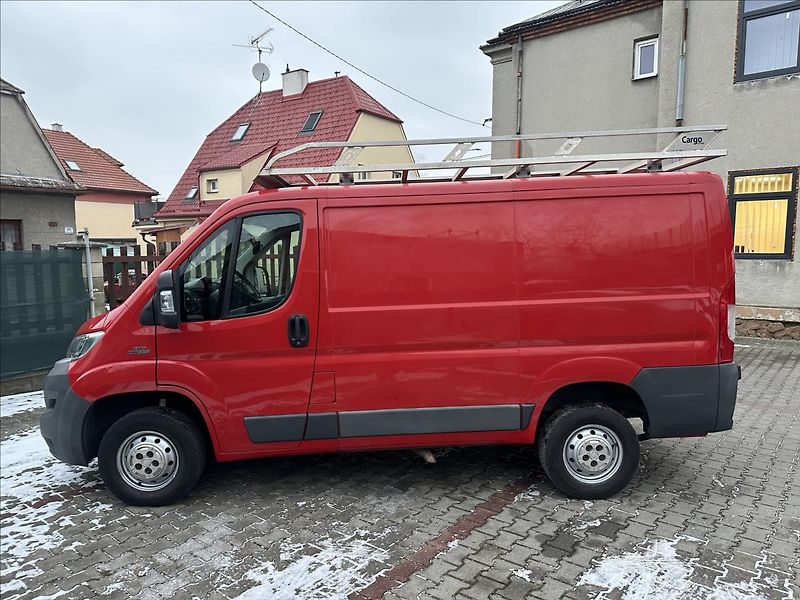 Fiat Ducato 2,3 TAŽNÉ, ZAHRÁDKA - fotka 8 z 24