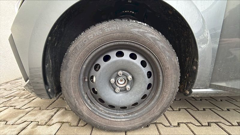 Škoda Scala (2024) SELEC TSI 85/1.0 M6F - fotka 16 z 21