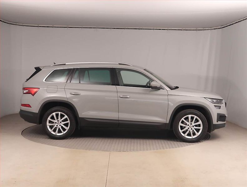Škoda Kodiaq (2023) Style 2.0 TDI - fotka 6 z 23