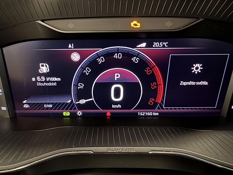 Škoda Superb 2.0TDI 4x4 DSG StylePlus - fotka 24 z 50