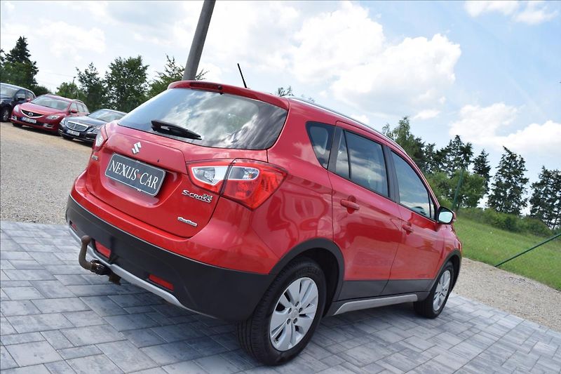 Suzuki SX4 S-Cross 1,6 D 88KW NOVÁ STK TAŽNÉ 4X4 - fotka 5 z 49