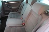 Volkswagen Golf 1.9 TDI AUT. KLIMA - náhled 16