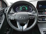 Hyundai i30 (2022) 1.5 T-GDi FastBack, 1.maj,ČR - náhled 13