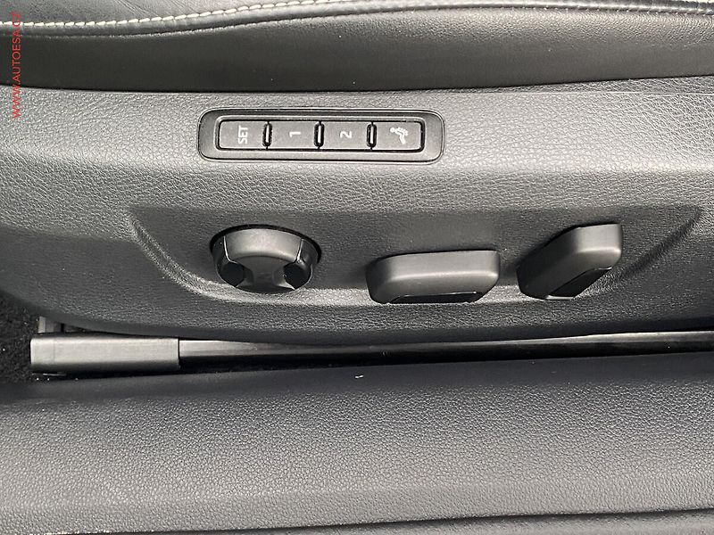 Škoda Superb (2020) 2.0 TDi, 2.maj,ČR, L&K, DSG - fotka 12 z 21