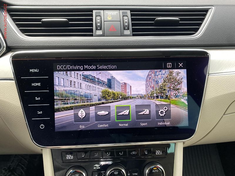 Škoda Superb (2019) 2.0 TSi 4x4, ČR, L&K, DSG - fotka 17 z 20