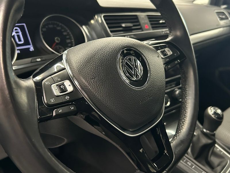 Volkswagen Golf (2019) 1.5 TGI Comfort MAN 2019 | Zár - fotka 17 z 62