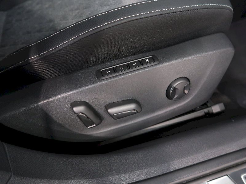 Škoda Octavia (2025) SPORTLINE 2.0TDI 110KW DSG - fotka 15 z 45
