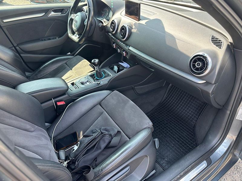 Audi A3 (2013) 2.0Tdi 110kw - fotka 14 z 40