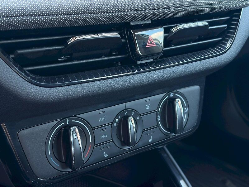 Škoda Fabia (2025) 1.0 MPI / 59kW / SELECTION - fotka 22 z 29