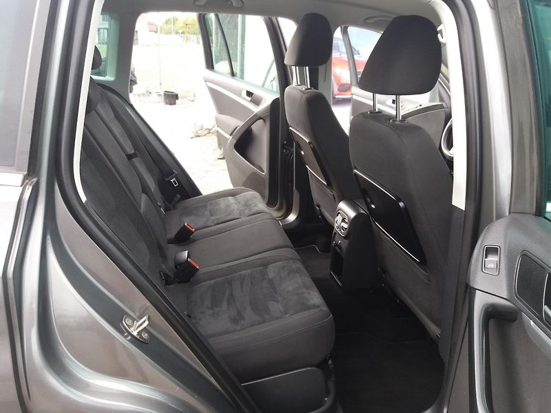 Volkswagen Tiguan 1.4TSi,4x4,NAVI,KAMERA - fotka 19 z 26