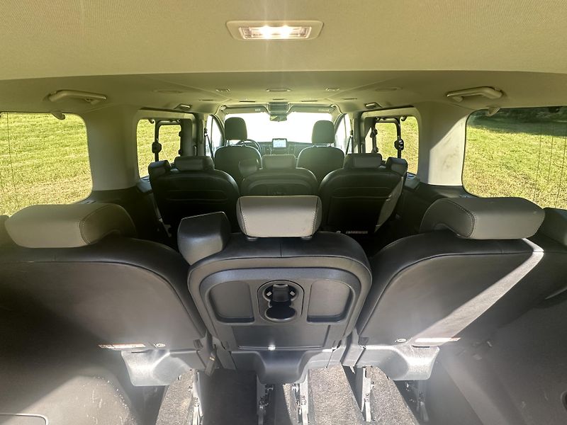 Ford Tourneo Custom (2018) Titanium X na novych pneu - fotka 13 z 18