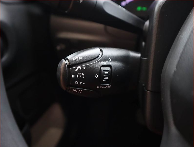Citroën C3 (2023) 1.2 PureTech, Automat - fotka 18 z 22