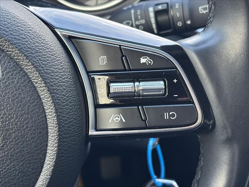 Kia Ceed 1,5 TGDi 118kW TOP ZÁRUKA NAVI - fotka 34 z 39