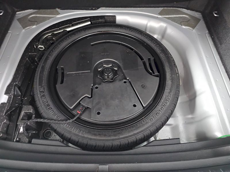Škoda Karoq (2024) 1.5TSi 110kW DSG SPORTLINE EXC - fotka 38 z 39