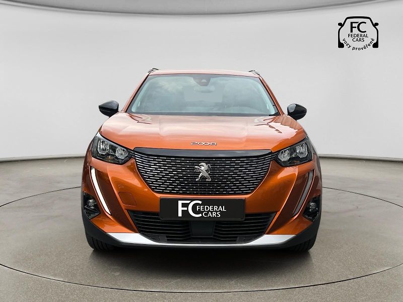 Peugeot 2008 (2023) ALLURE PACK PureTech 130k MAN6 - fotka 8 z 31
