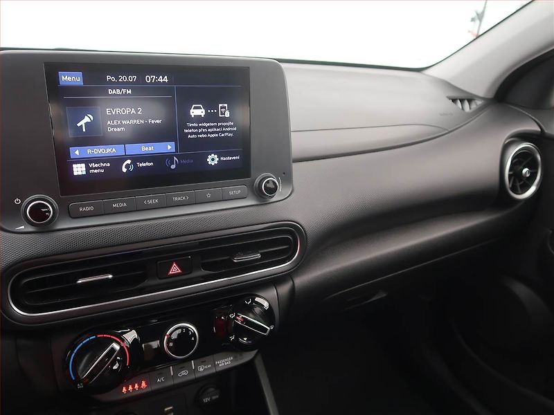 Hyundai Kona (2021) 1.0 T-GDI, Automat, ČR,1.maj - fotka 10 z 13