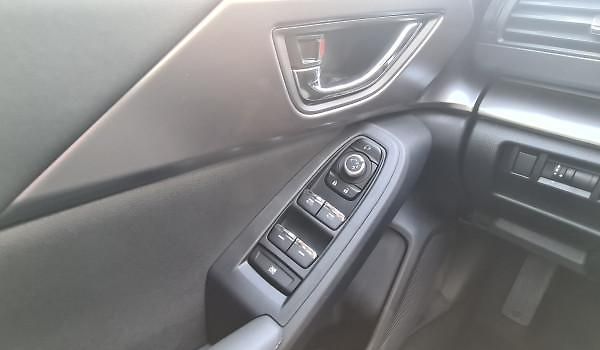 Subaru Impreza (2024) EXECUTIVE 2,0i-S *NOVINKA* - fotka 11 z 11
