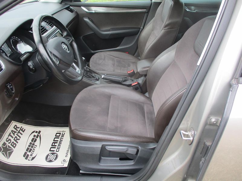 Škoda Octavia SCOUT 2.0TDi RS 135kW DSG - fotka 14 z 46