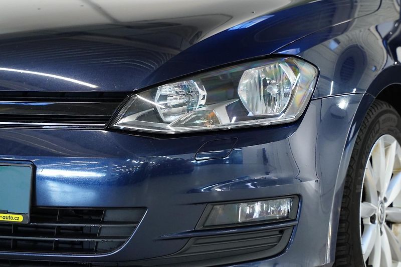 Volkswagen Golf - fotka 9 z 28