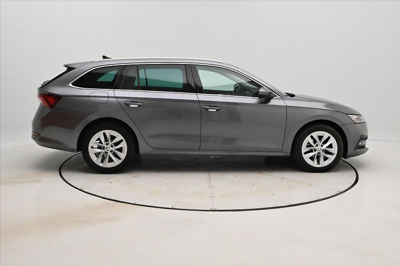 Škoda Octavia 2,0 TDI 110 kW DSG Style Záruk - fotka 4 z 30