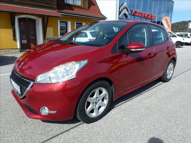 Peugeot 208 1,4 VTi Access 95k MAN5  Lucif - fotka 1 z 44