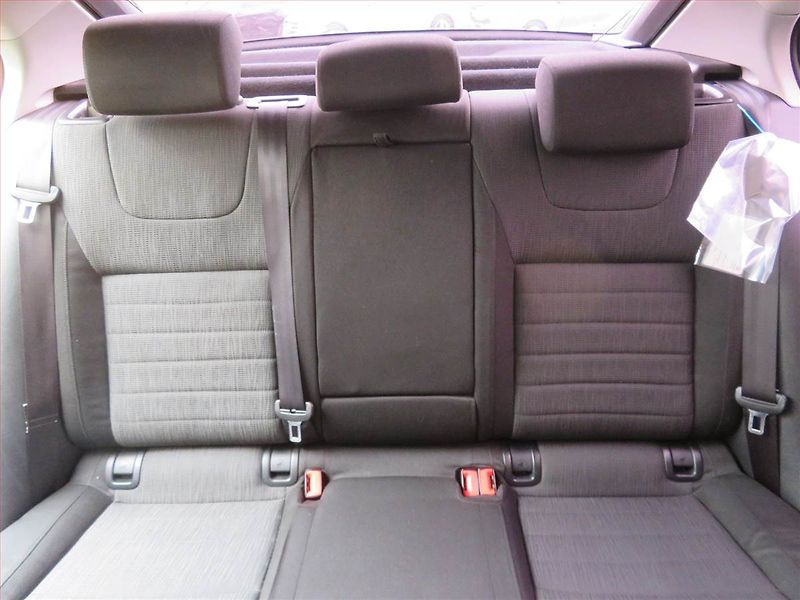 Škoda Octavia (2013) 2.0 TDI, Automat, Xenony - fotka 10 z 15
