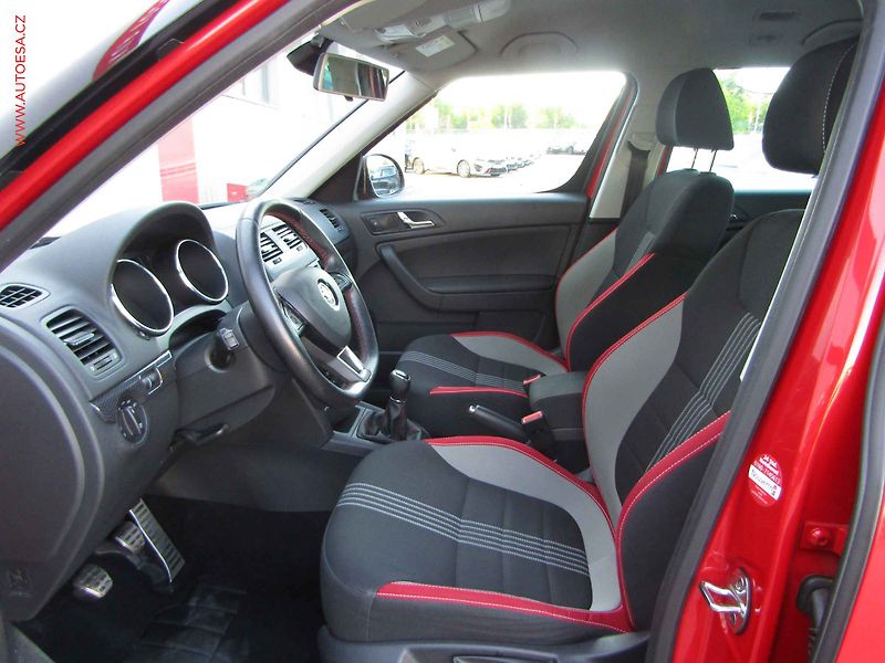 Škoda Yeti (2015) 1.4 TSi, Monte Carlo, bixen - fotka 9 z 17