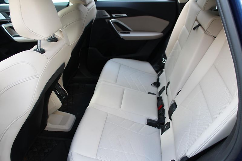 BMW X1 BMW X1 xDrive25e - fotka 21 z 26