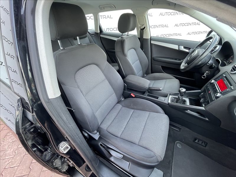 Audi A3 1,2 TFSI Sportback 77kw servis - fotka 20 z 23