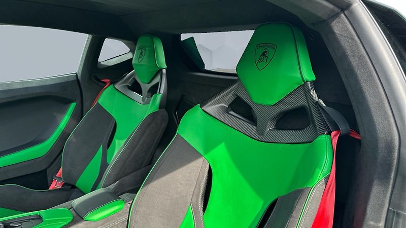 Lamborghini Ostatní (2026) Temerario - fotka 11 z 16
