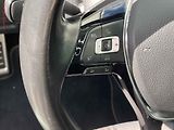 Volkswagen Golf (2016) 1.2 TSi, Allstar, bixen - náhled 13