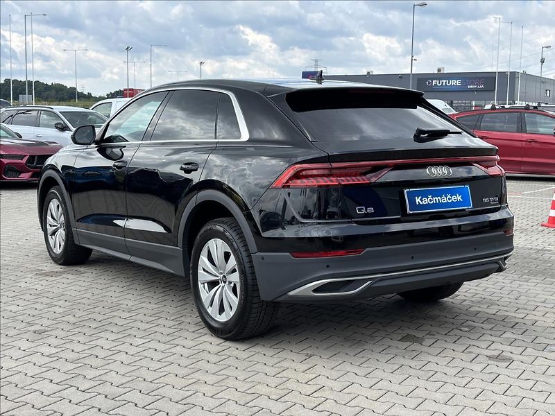 Audi Q8 3,0 TFSI V6 Quattro 250kW - fotka 3 z 34